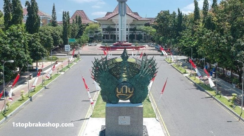 5 Universitas Jurusan Teknik Otomotif Terbaik & Terbaru 2023