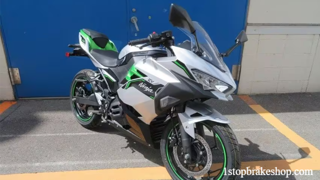 Detail Kawasaki Ninja e-1 dan Z e-1 Muncul ke Publik